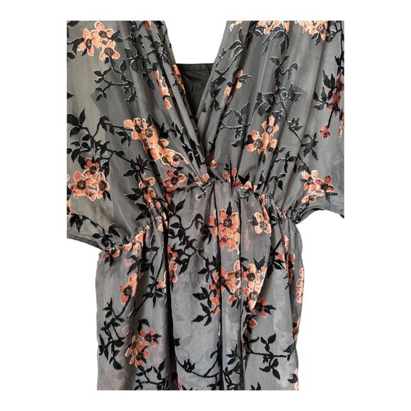 ModCloth Dramatic Depths Velvet Dress cherry blossom print size medium - Picture 5 of 11